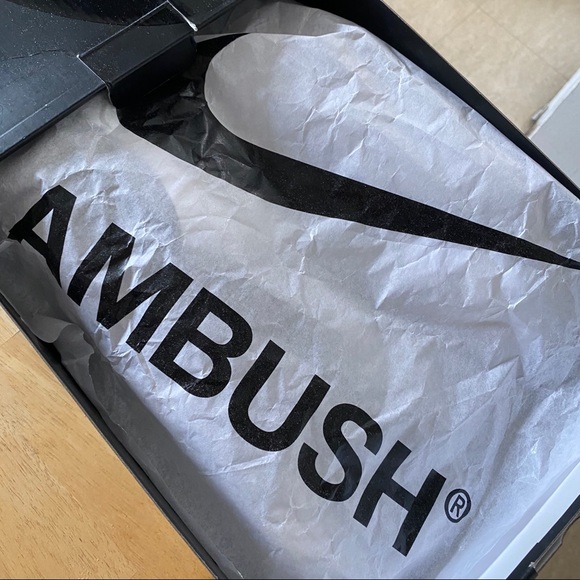 NIKE X AMBUSH AIR MAX 180 HI - Picture 6 of 8